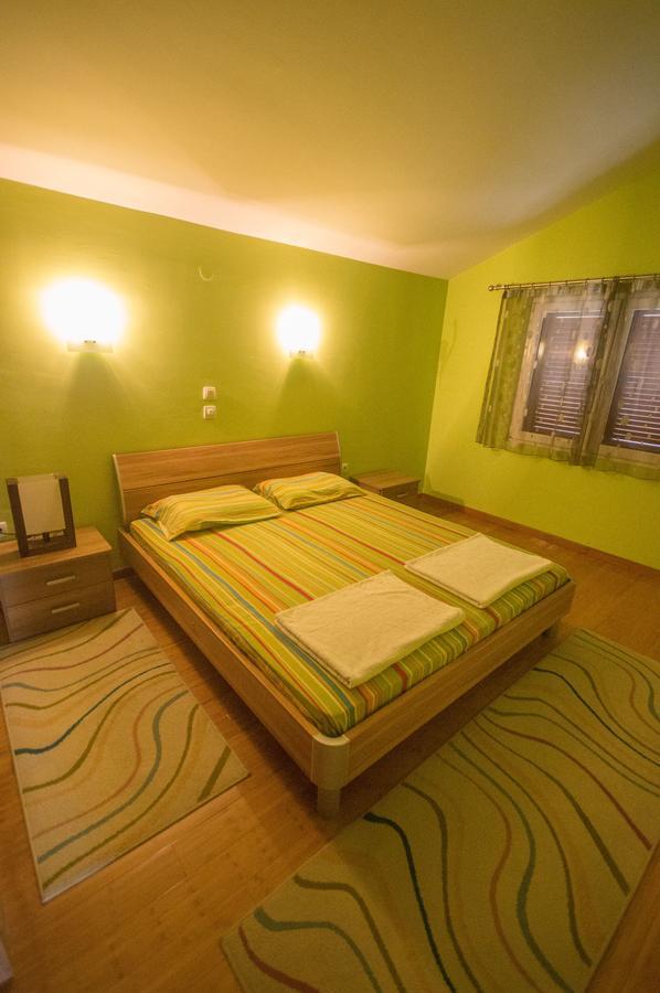 Apartments Cukovic 리산 외부 사진