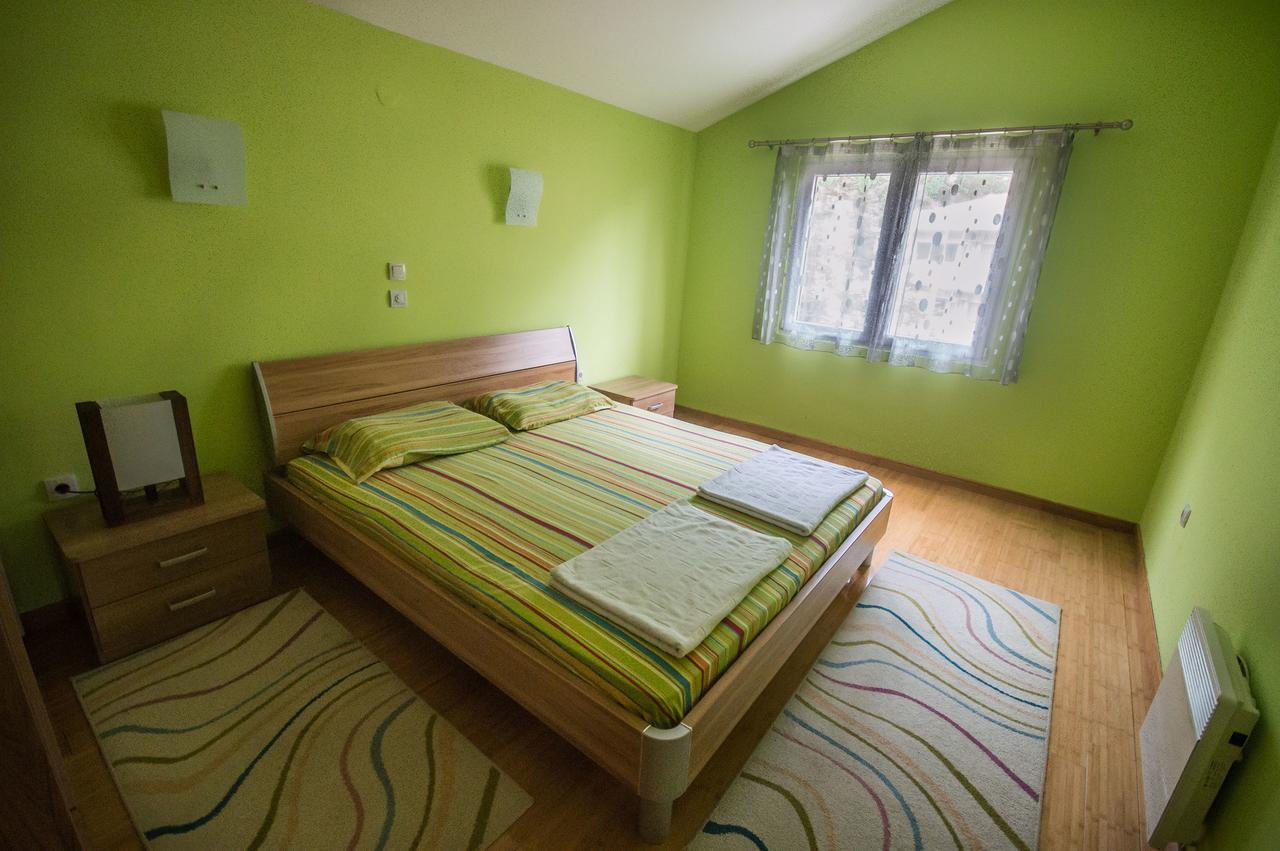 Apartments Cukovic 리산 외부 사진
